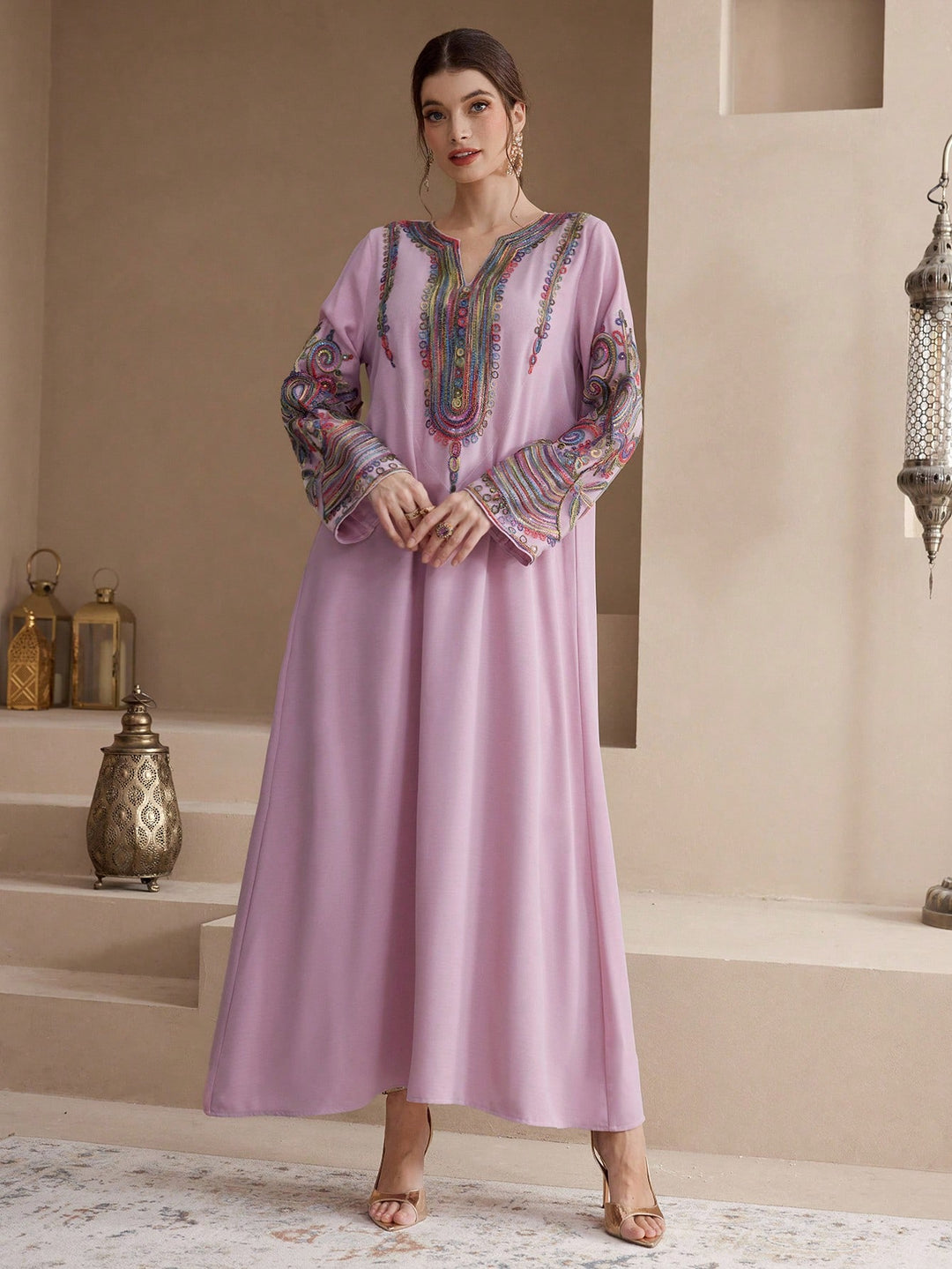 Set caftan și jalabiya SHEIN, roz