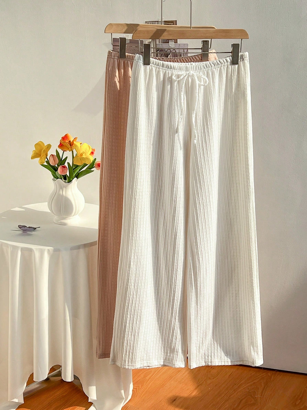 Pantaloni SHEIN, mix culori