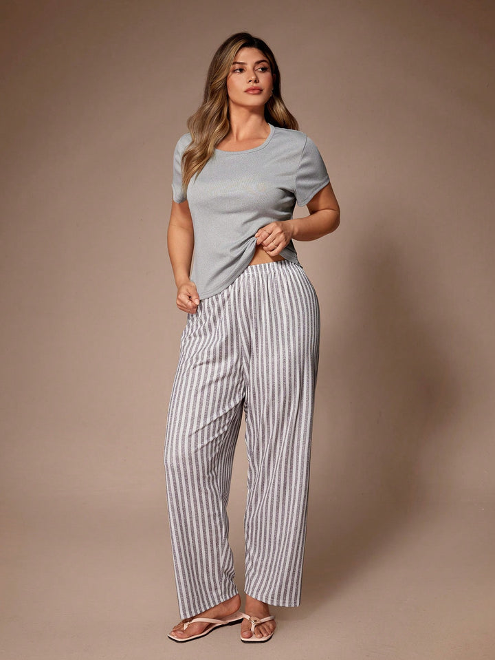Set pijamale SHEIN, mix culori