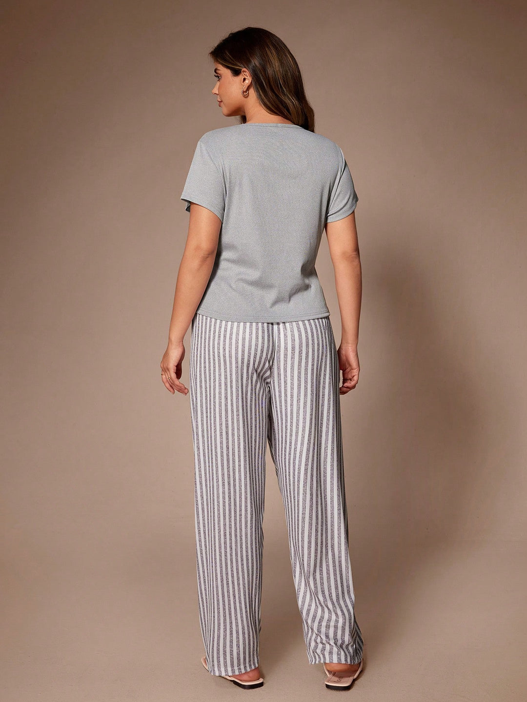 Set pijamale SHEIN, mix culori