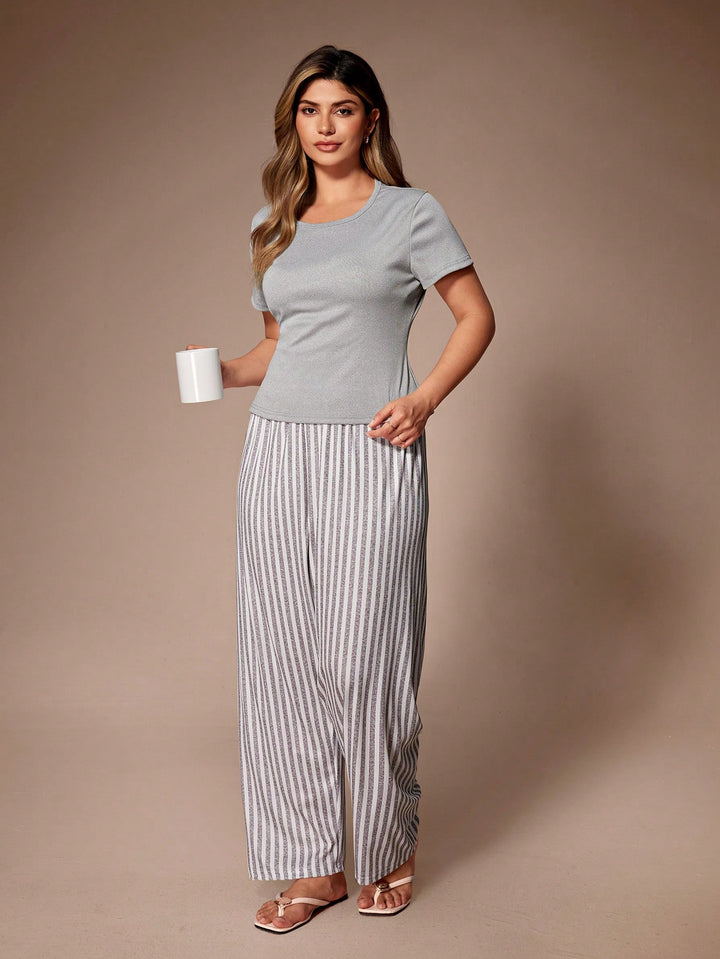Set pijamale SHEIN, mix culori
