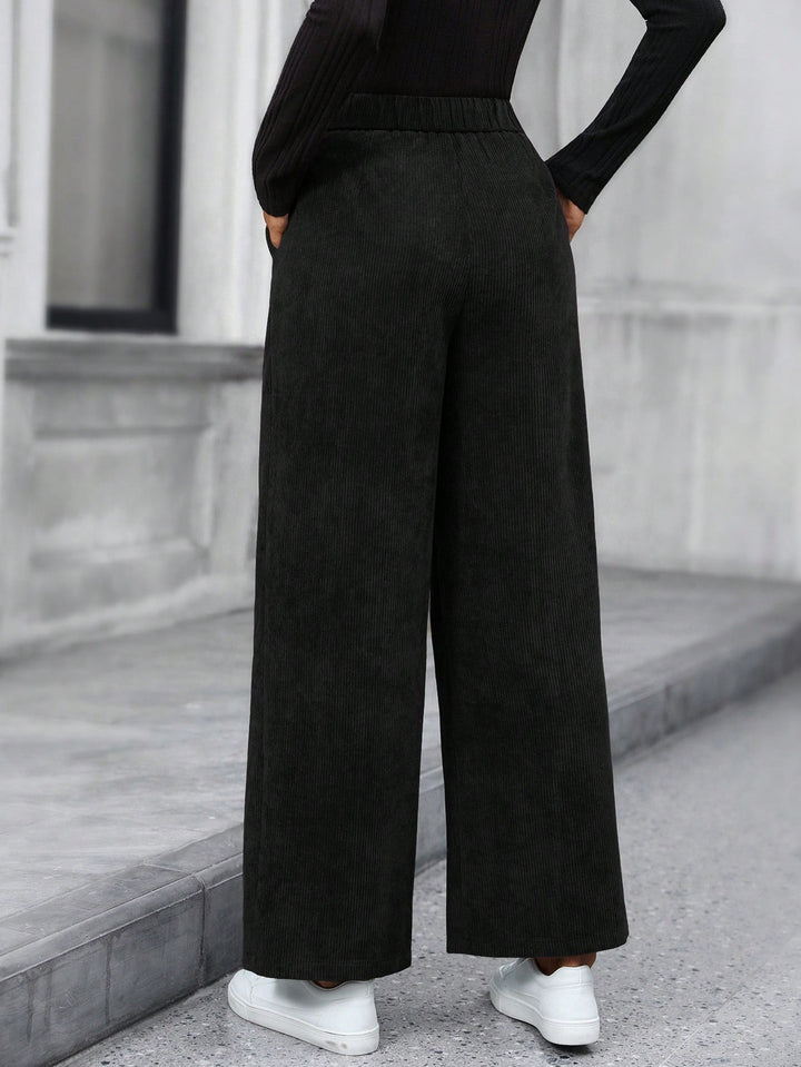 Pantaloni SHEIN, negru