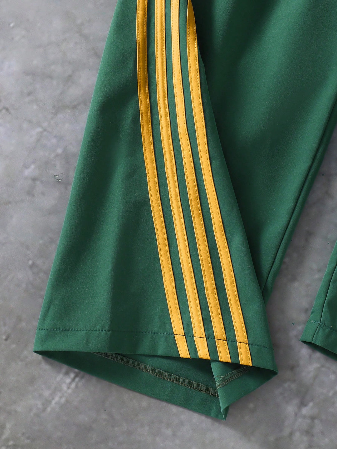 Pantaloni SHEIN, verde