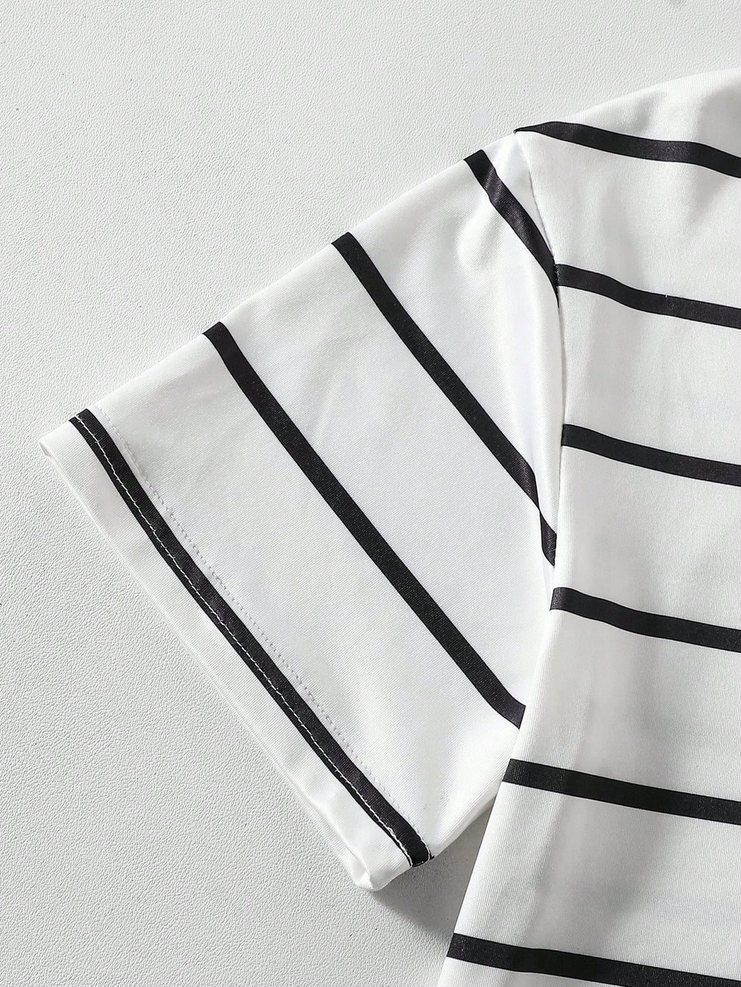 Tricou SHEIN, mix culori