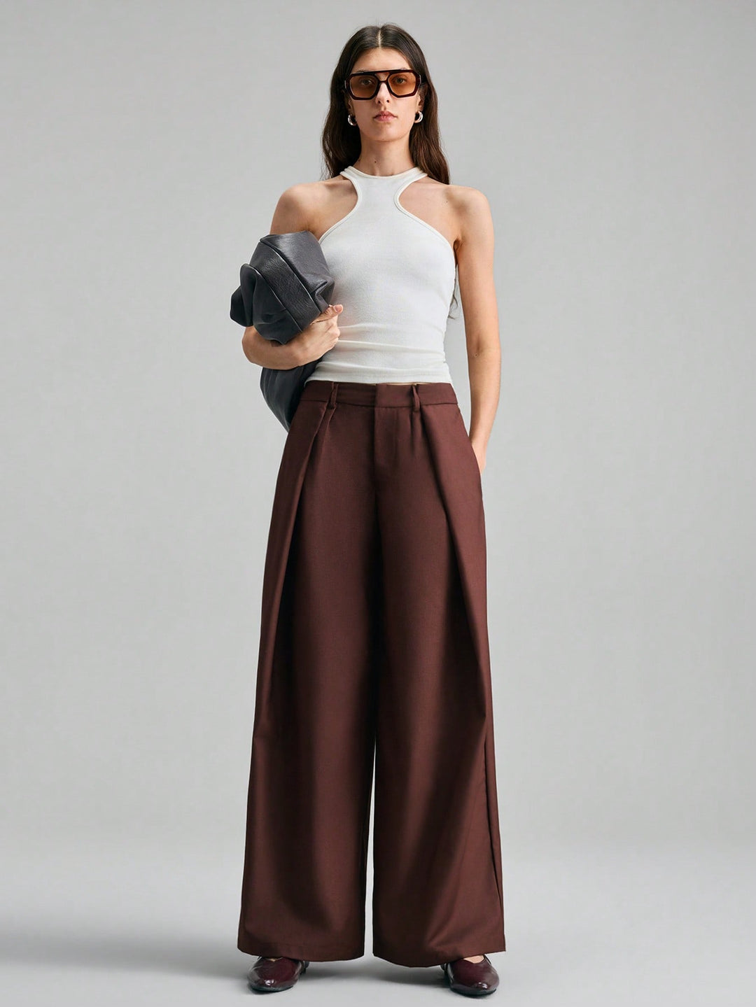 Pantaloni SHEIN, maro