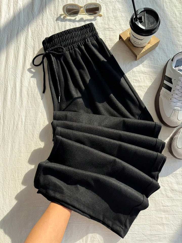 Pantaloni SHEIN, negru