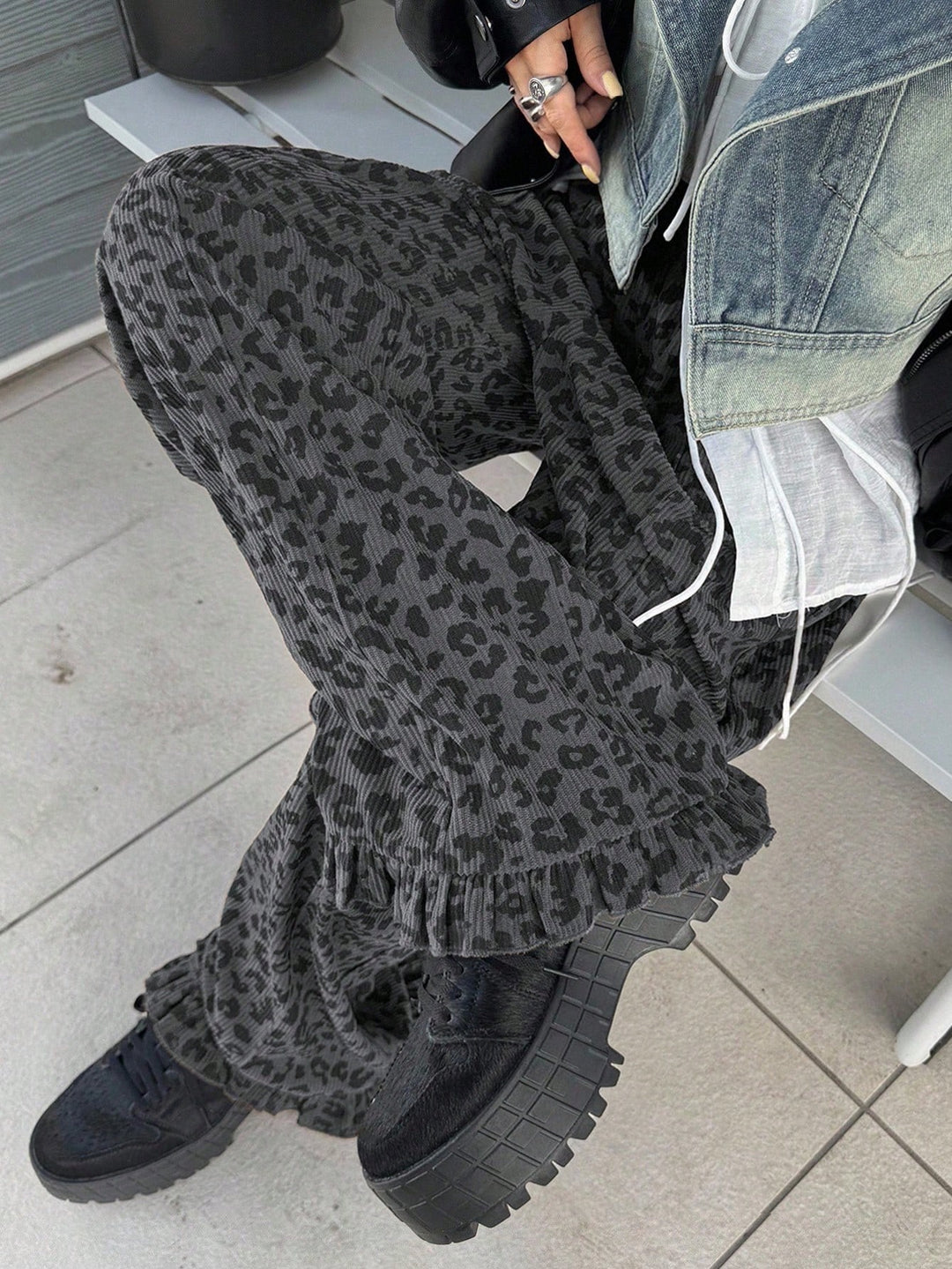 Pantaloni SHEIN, mix culori