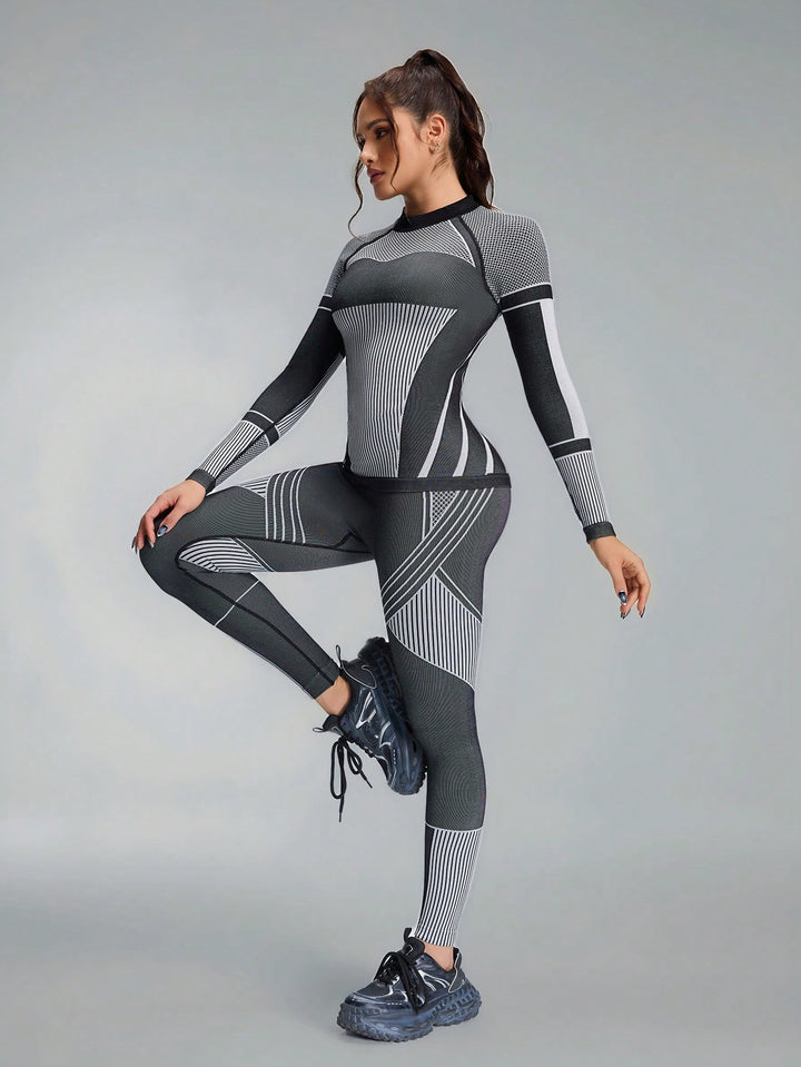 Compleu sport SHEIN, mix culori