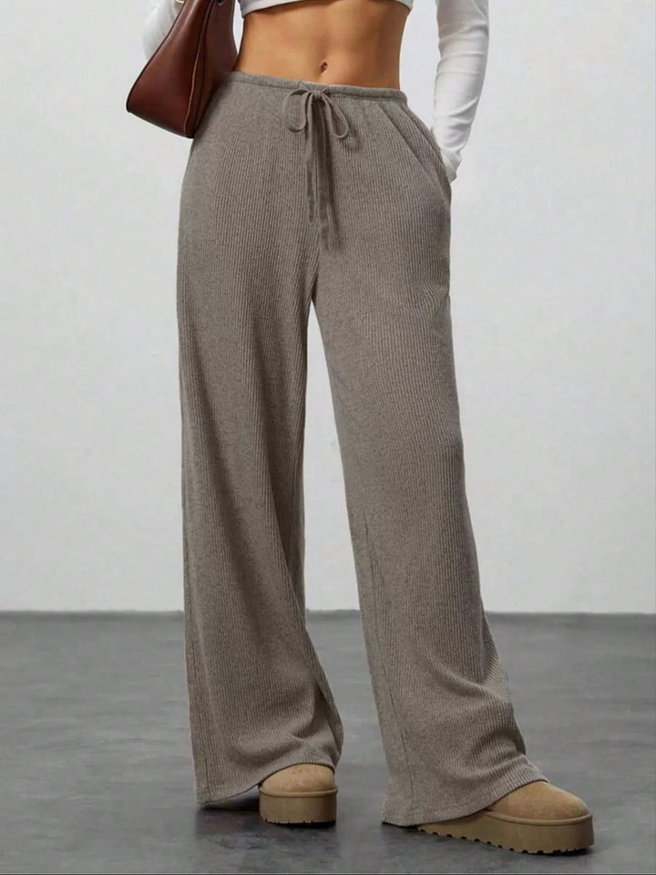 Pantaloni SHEIN, maro