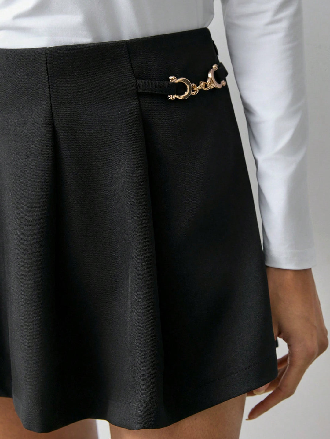 Pantaloni scurți SHEIN, negru