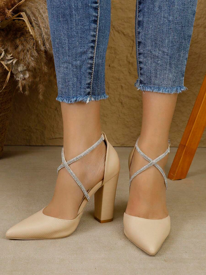 Pantofi cu toc SHEIN, bej