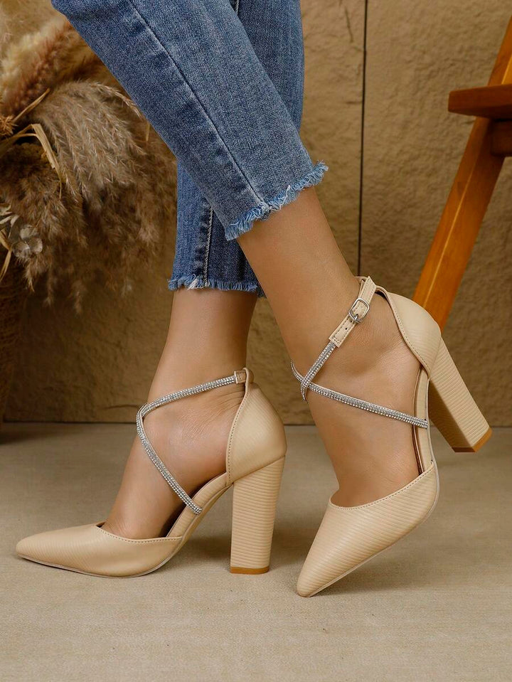 Pantofi cu toc SHEIN, bej