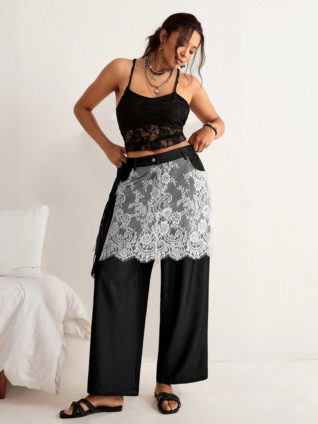 Pantaloni SHEIN, negru