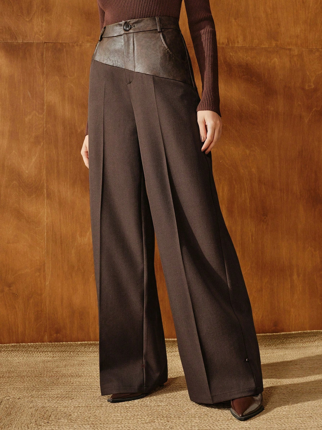 Pantaloni SHEIN, maro