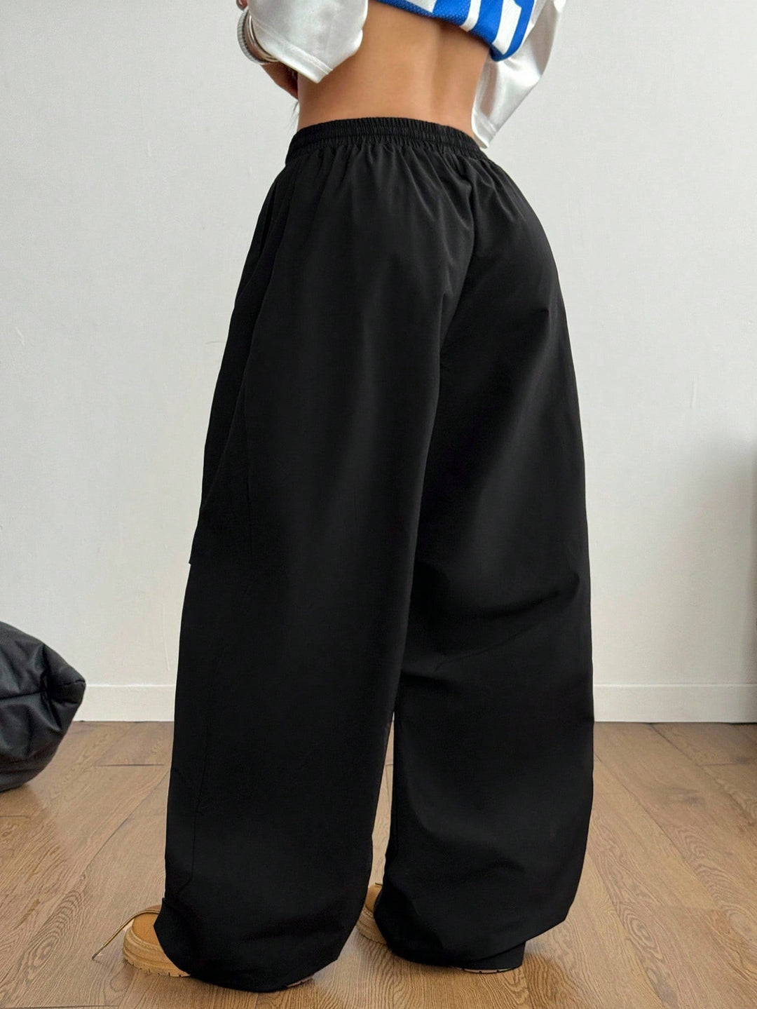 Pantaloni SHEIN