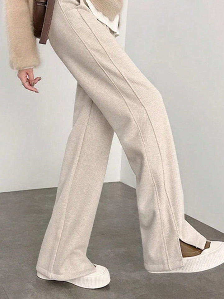 Pantaloni SHEIN, auriu