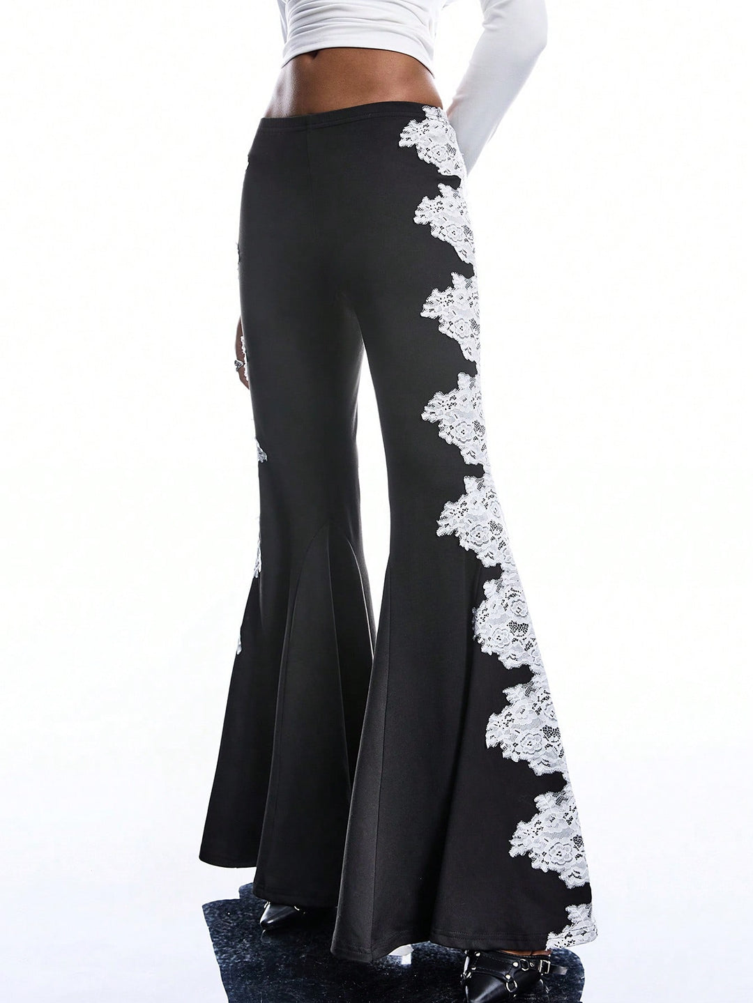 Pantaloni SHEIN, negru