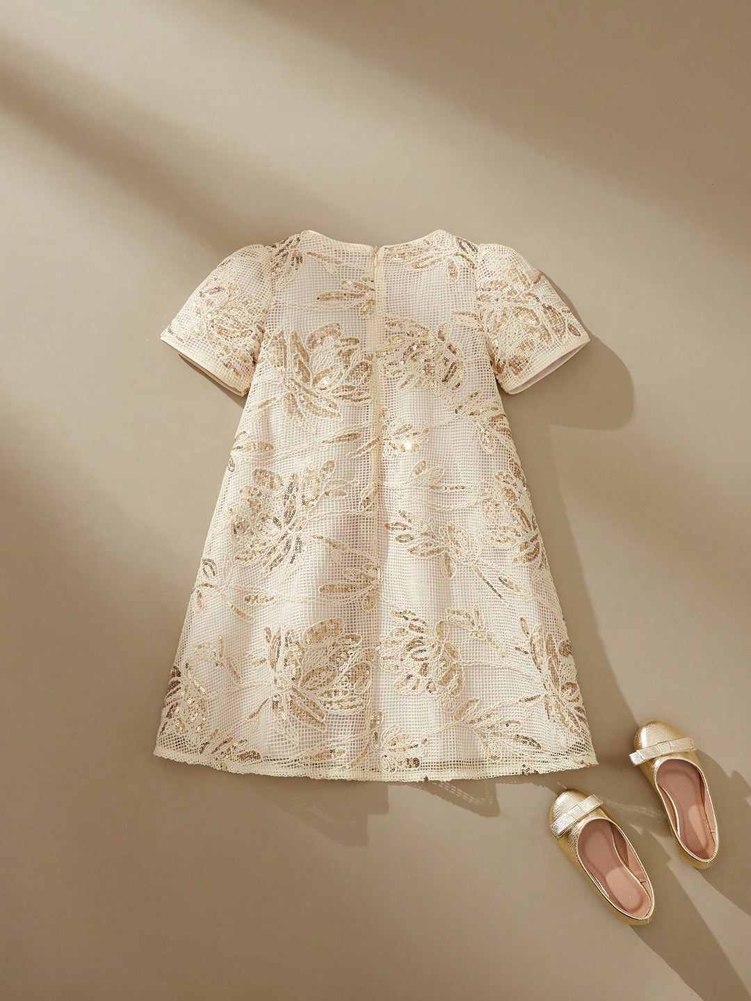 Rochie SHEIN, crem