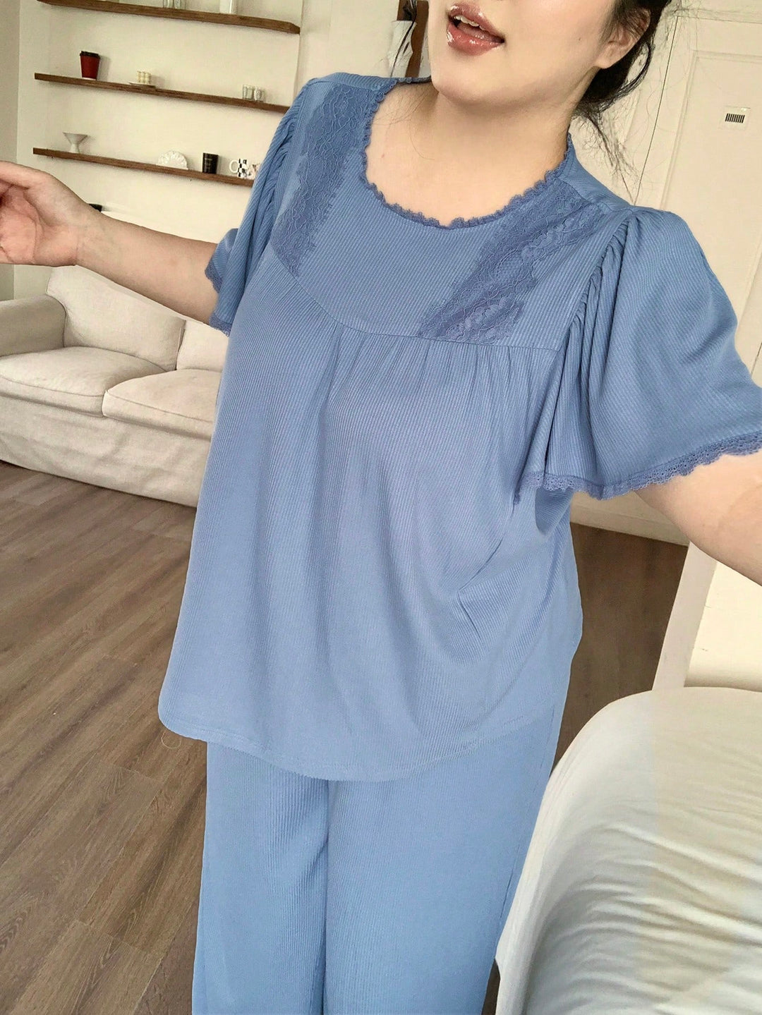 Set pijamale SHEIN, albastru