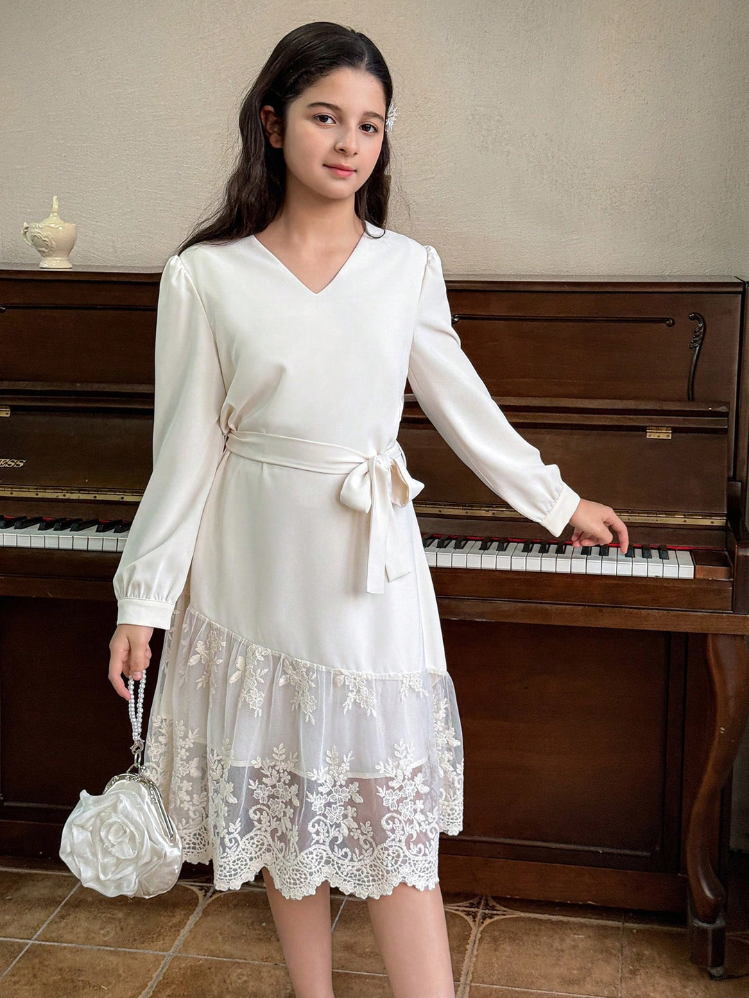 Rochie SHEIN, crem