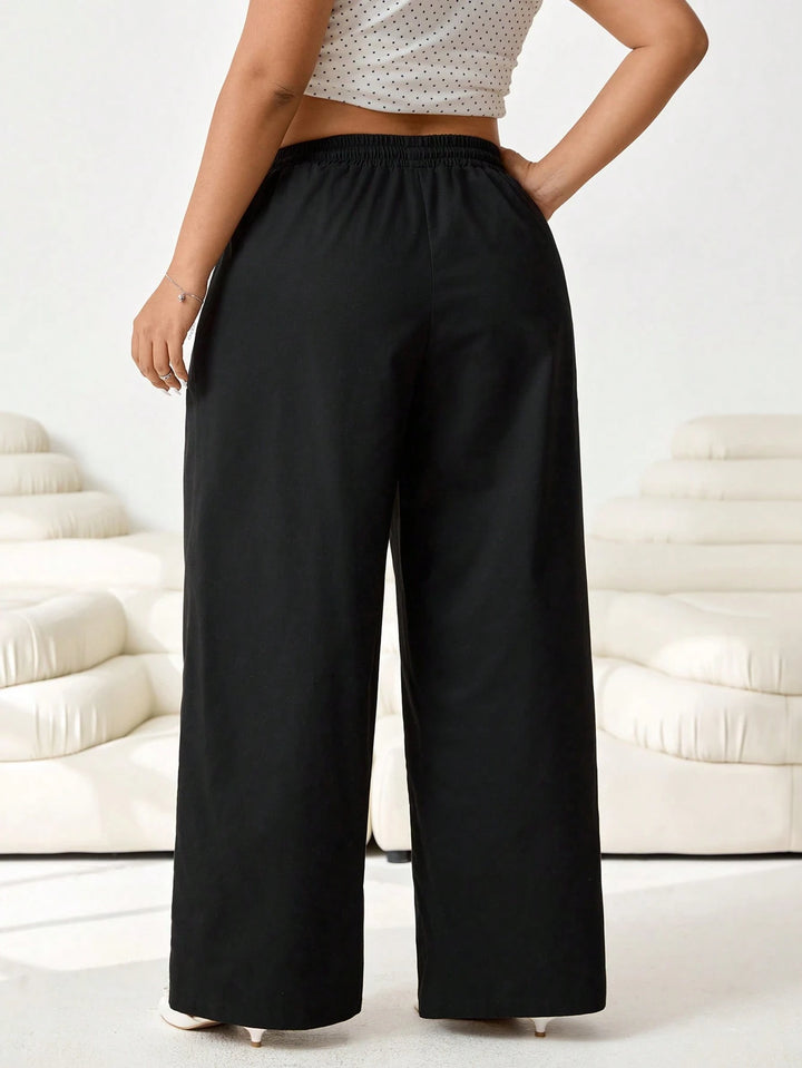 Pantaloni SHEIN, negru