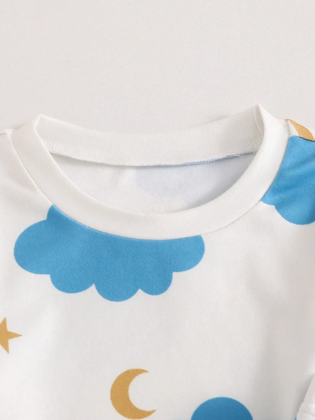 Compleu pijamale SHEIN, mix culori