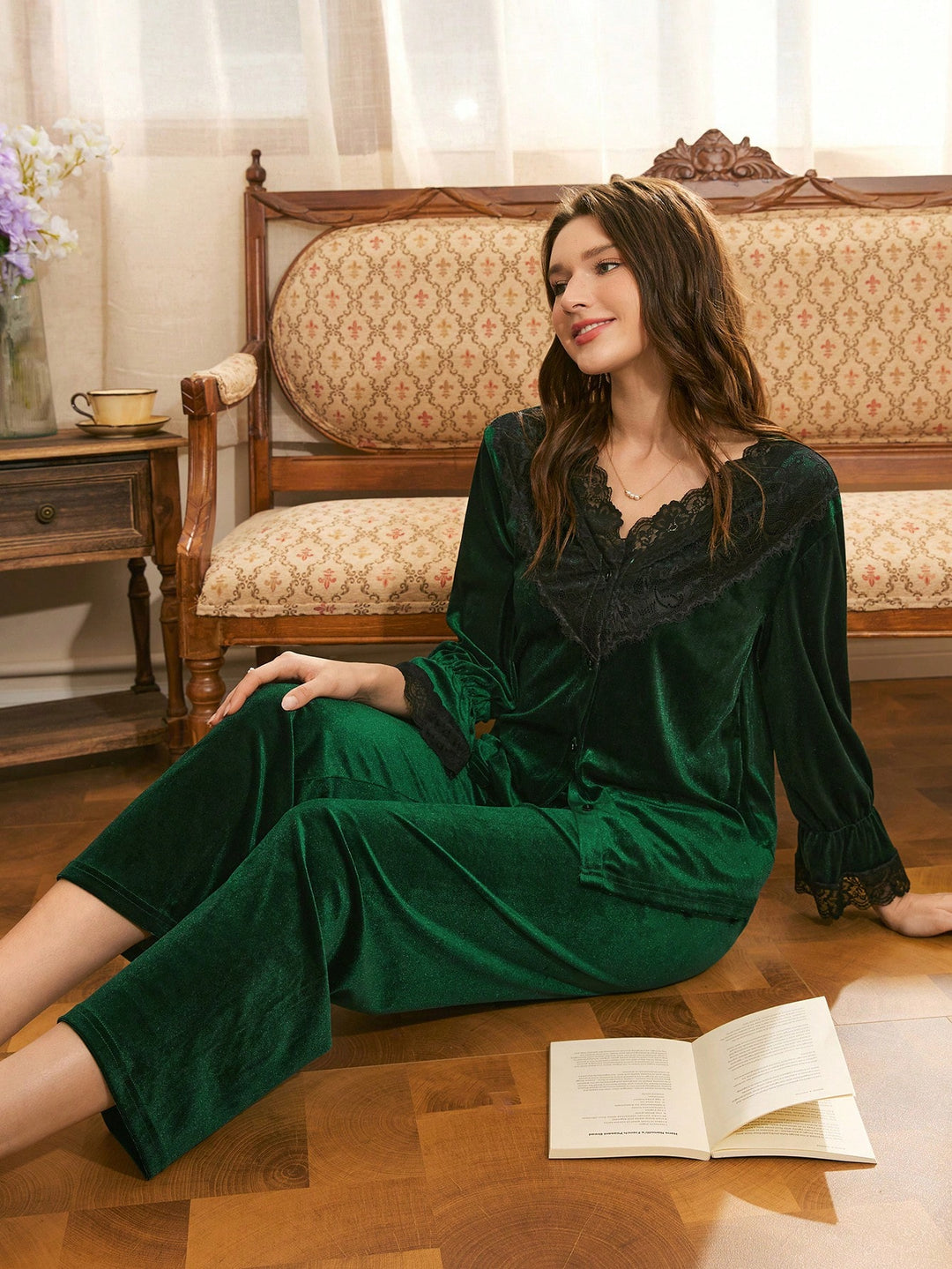 Compleu pijamale SHEIN, verde