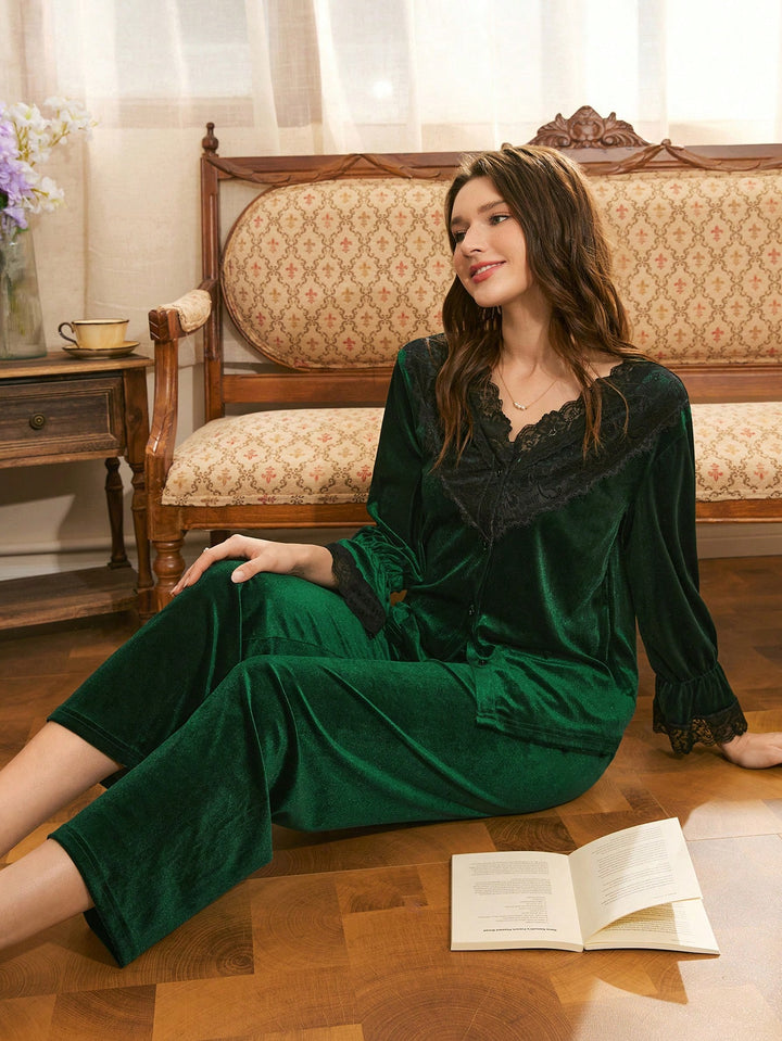 Compleu pijamale SHEIN, verde