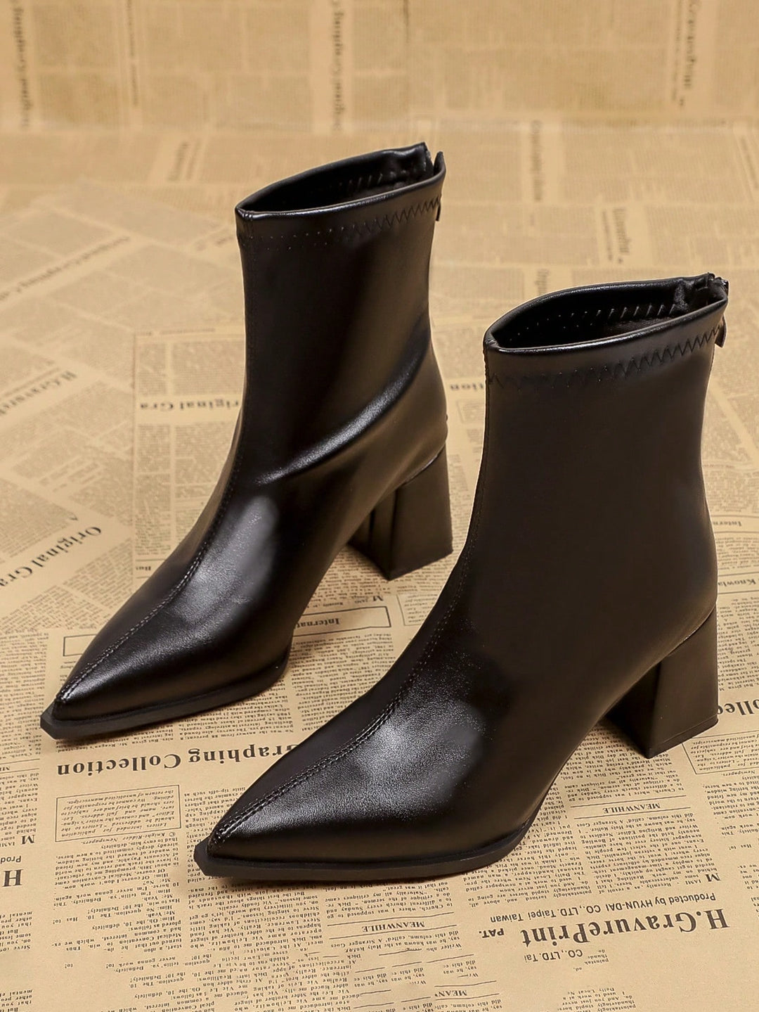 Botine cu toc SHEIN, negru