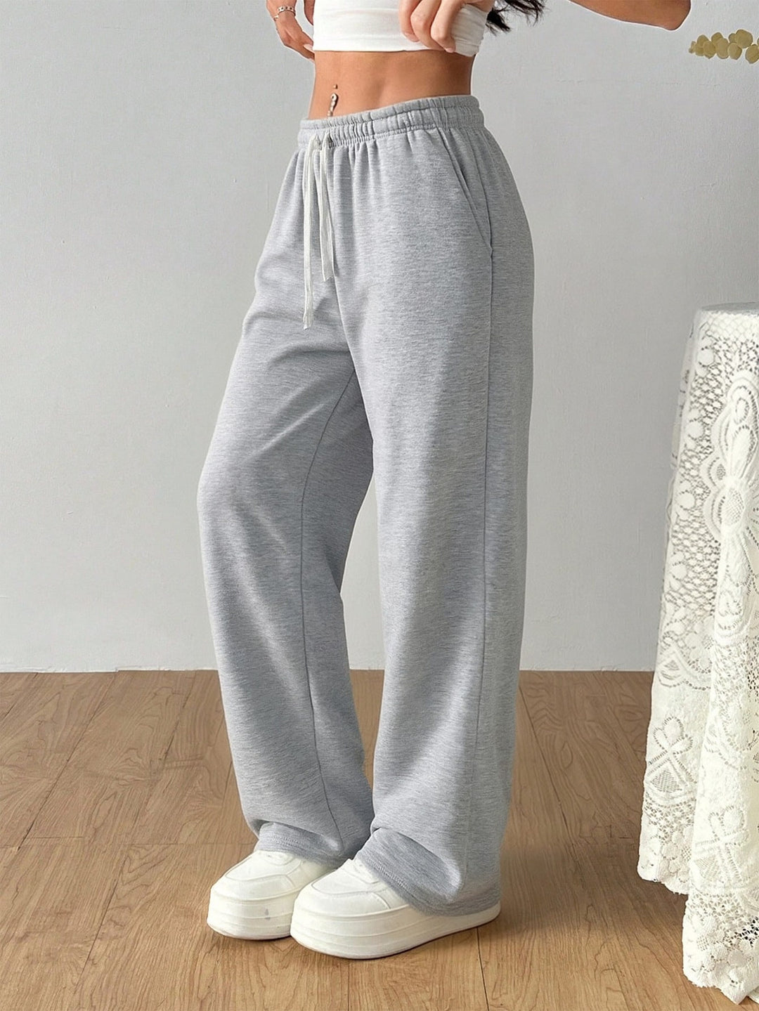 Pantaloni SHEIN, gri