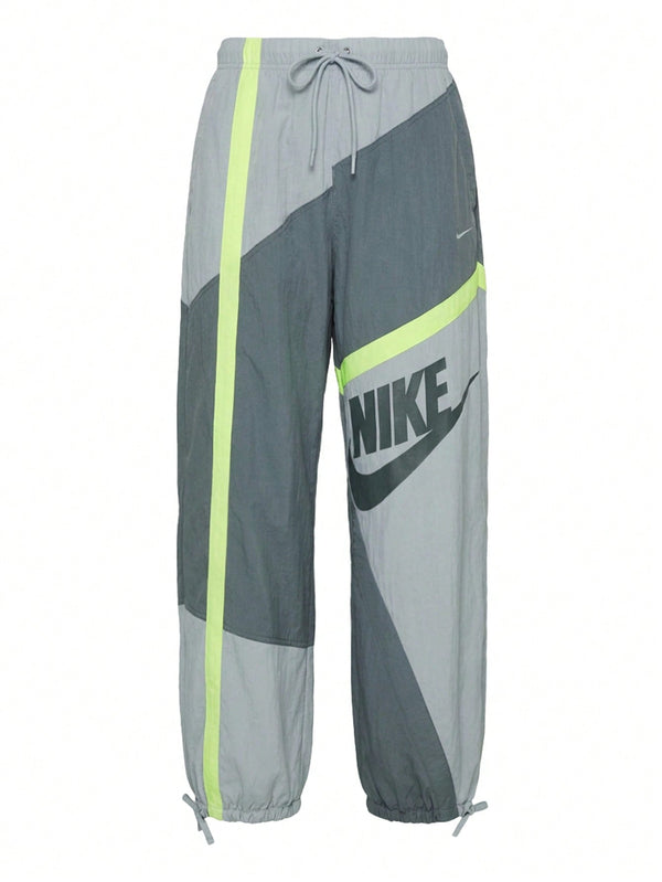 "NIKE"