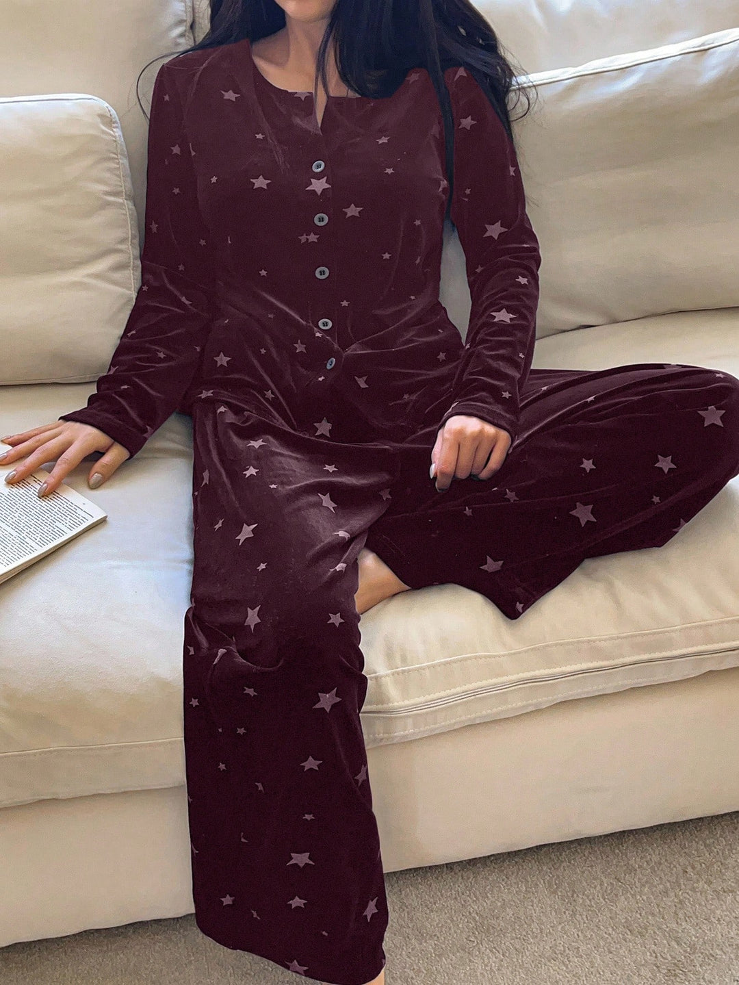 Pijama SHEIN, mov