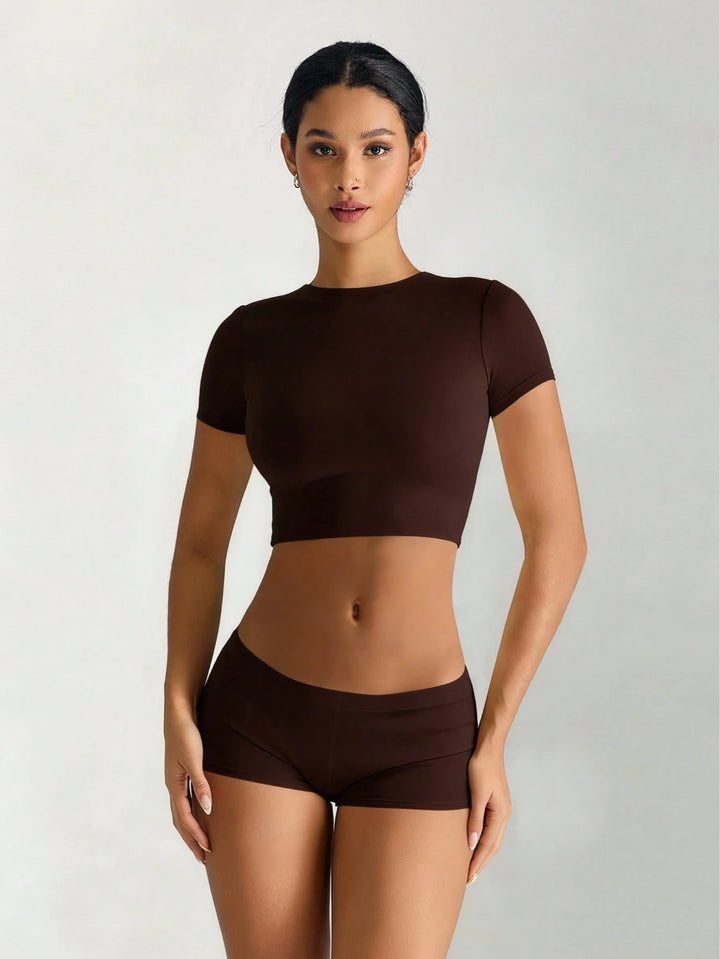 Tricou SHEIN, maro