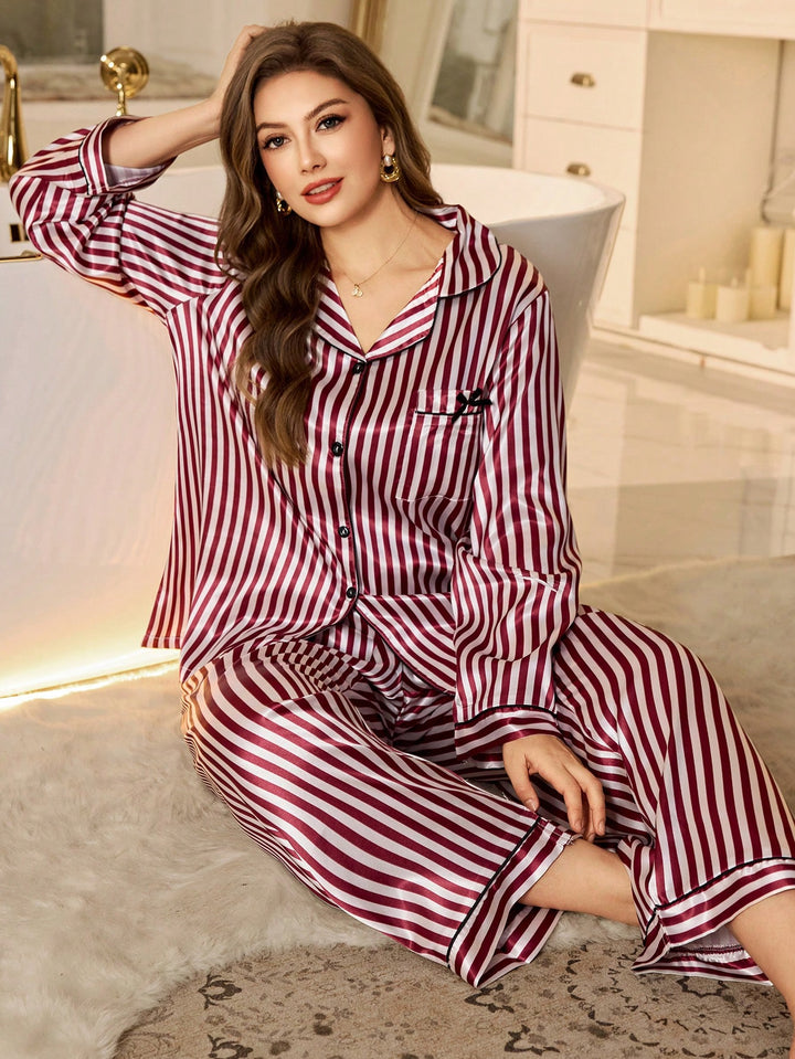 Set pijamale SHEIN, mix culori