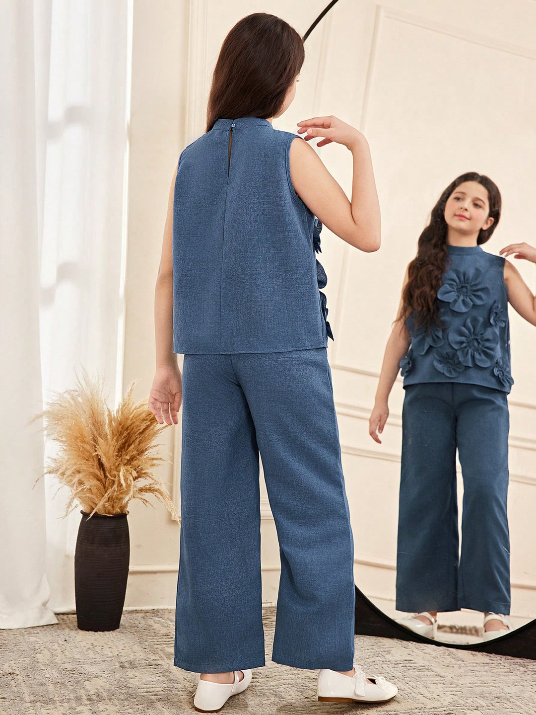 Set cu top și pantaloni SHEIN