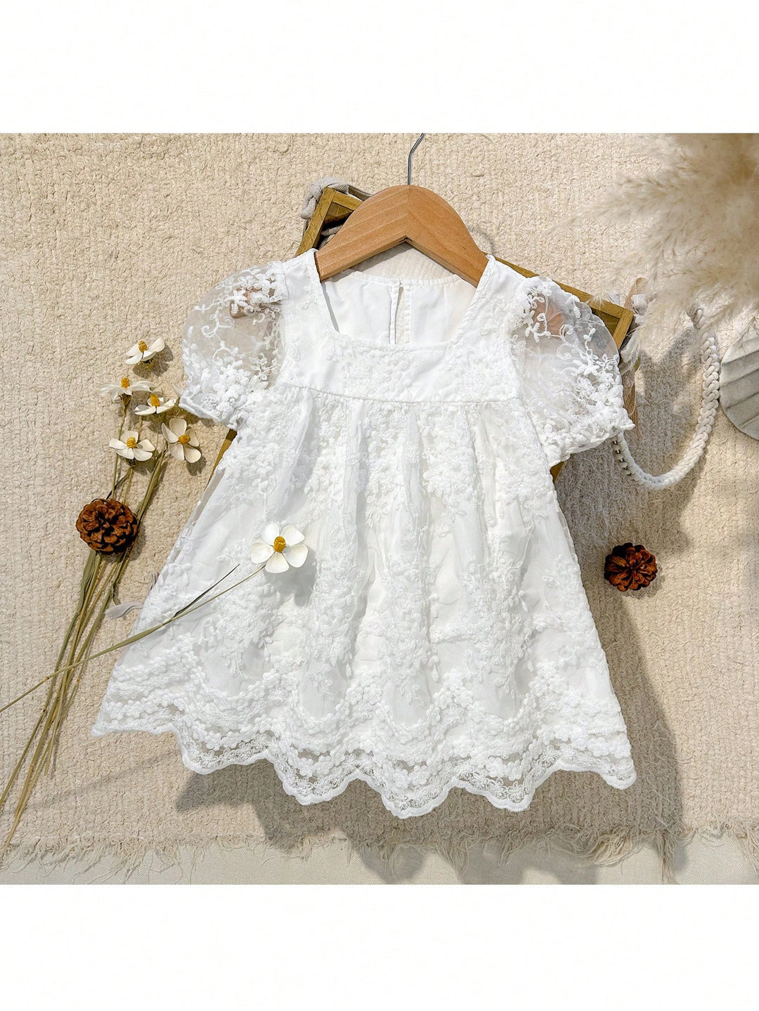 Rochie SHEIN, alb
