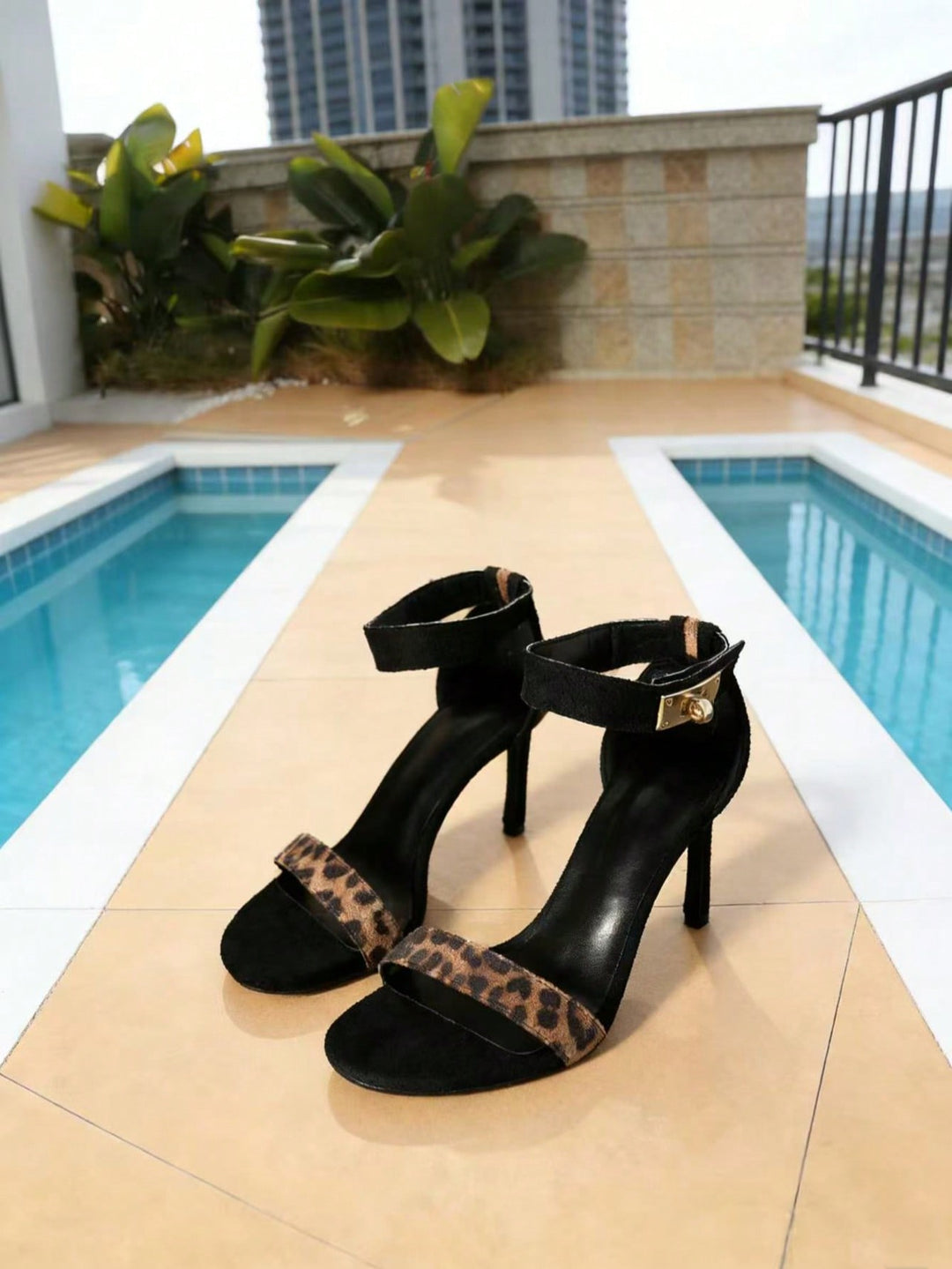 Sandale SHEIN, negru