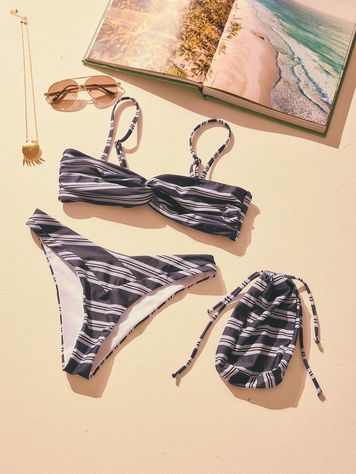 Set bikini SHEIN, mix culori
