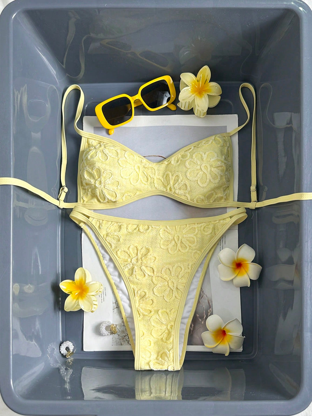 Set bikini SHEIN, galben