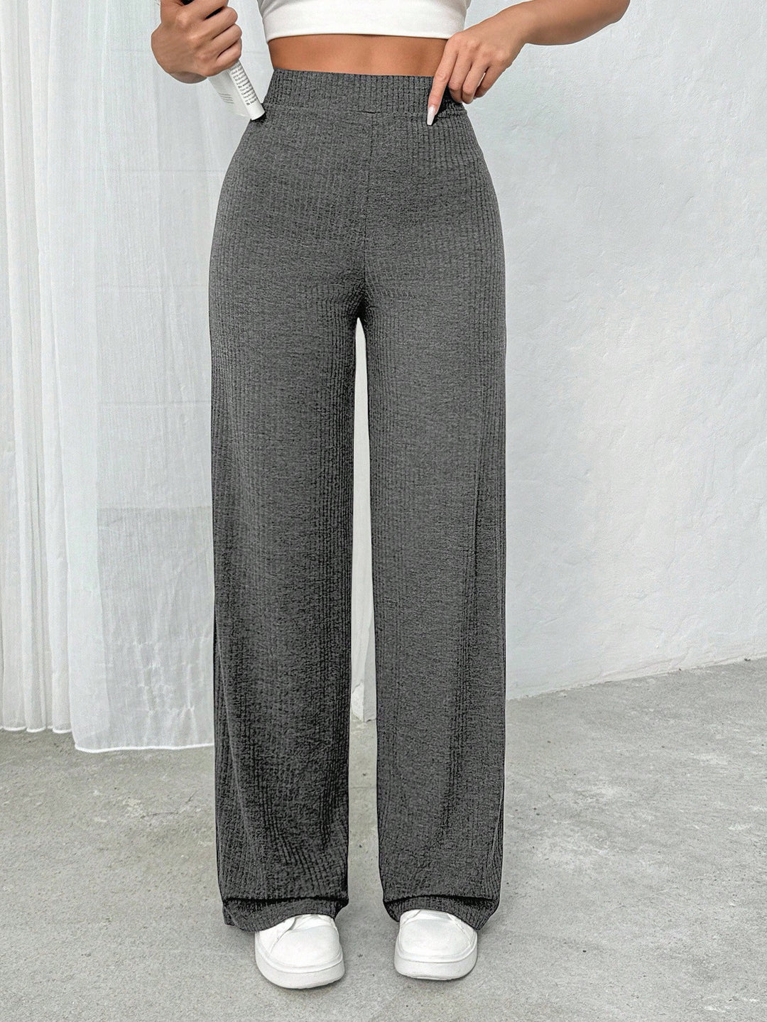 Pantaloni SHEIN, gri