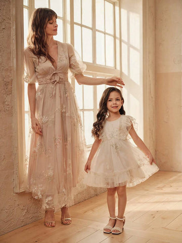 Rochie SHEIN, crem