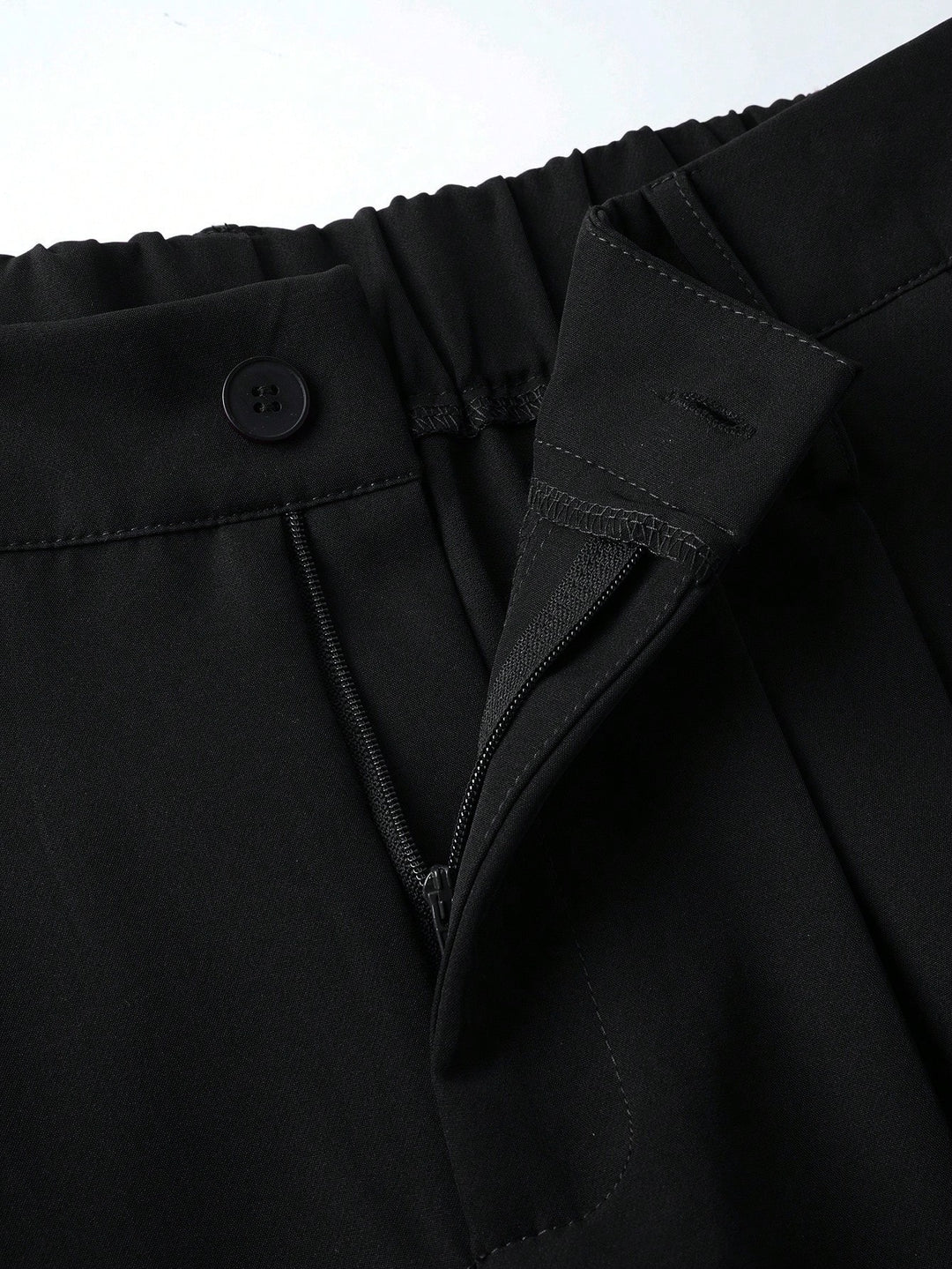 Pantaloni SHEIN, negru