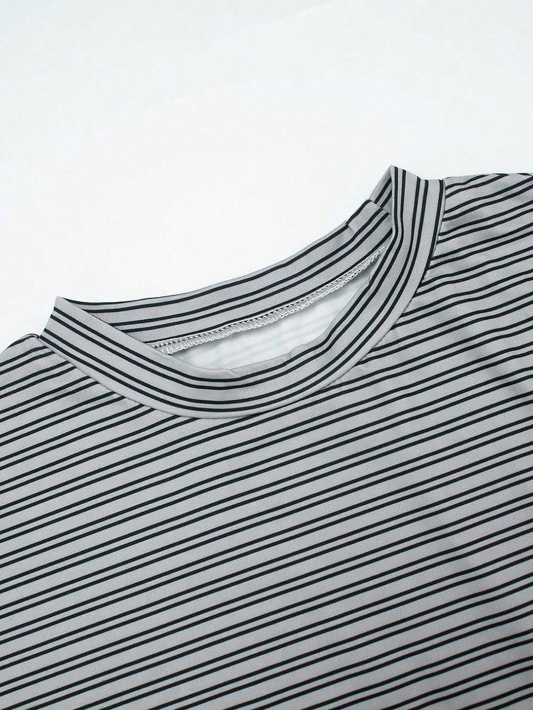Tricou SHEIN, gri