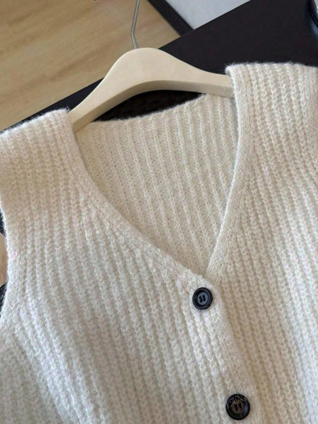 Vestă SHEIN, crem