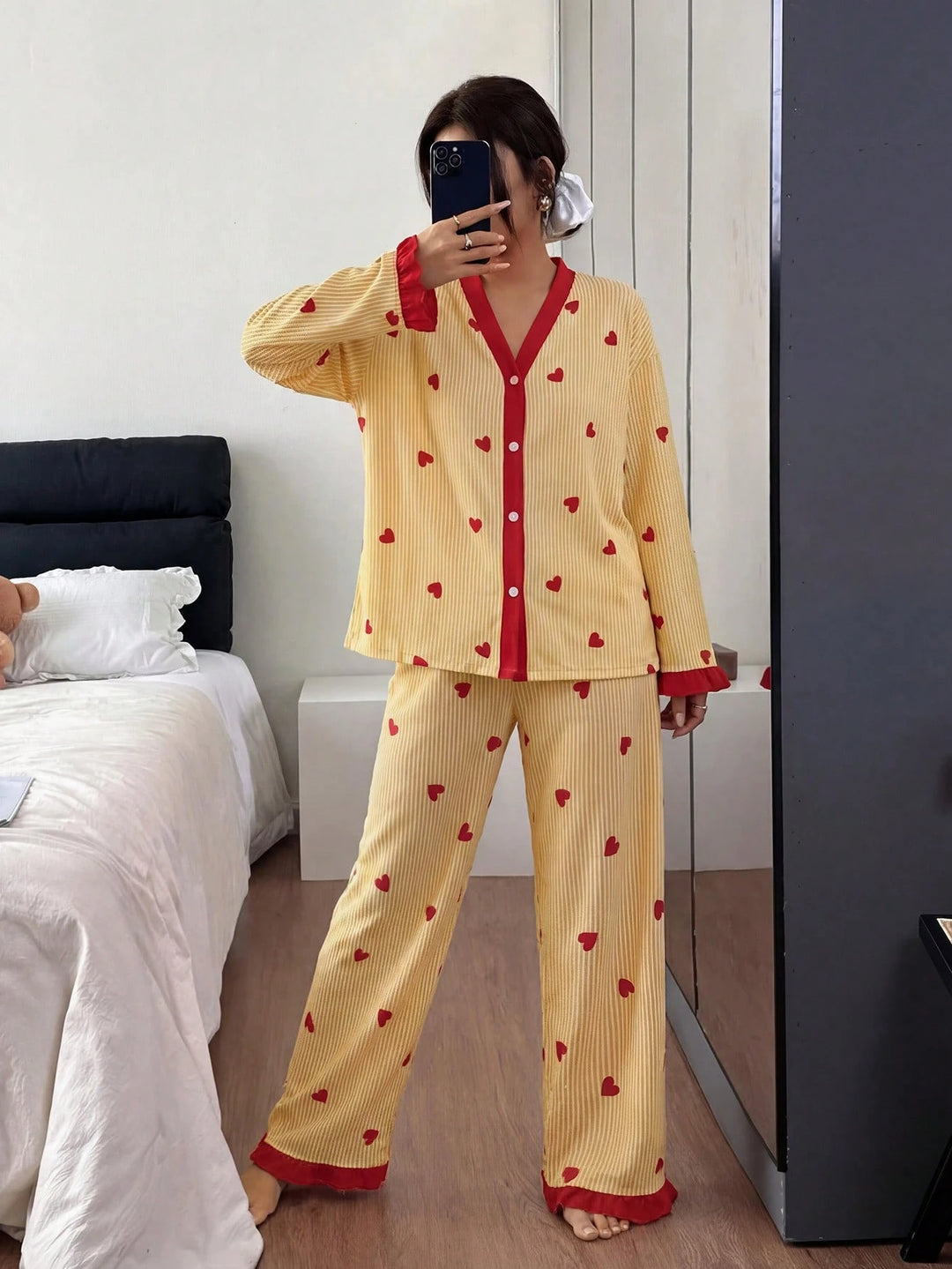 Compleu pijamale SHEIN, mix culori