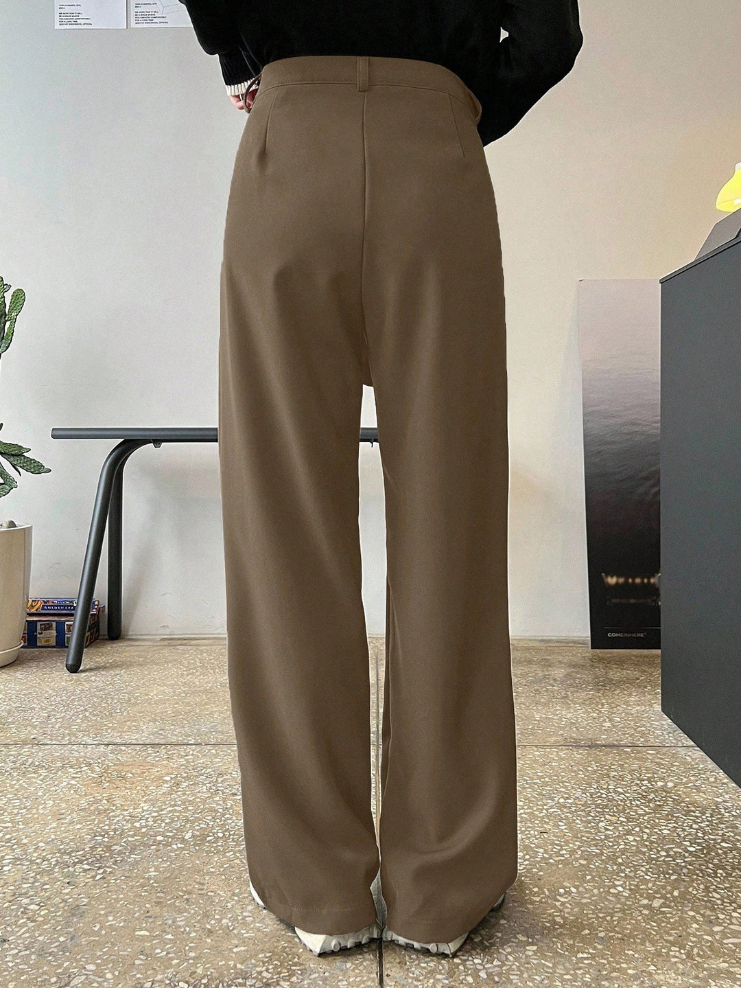 Pantaloni SHEIN, kaki