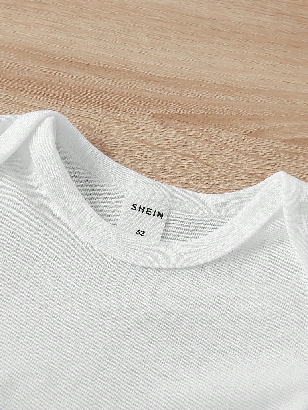 Body SHEIN, alb