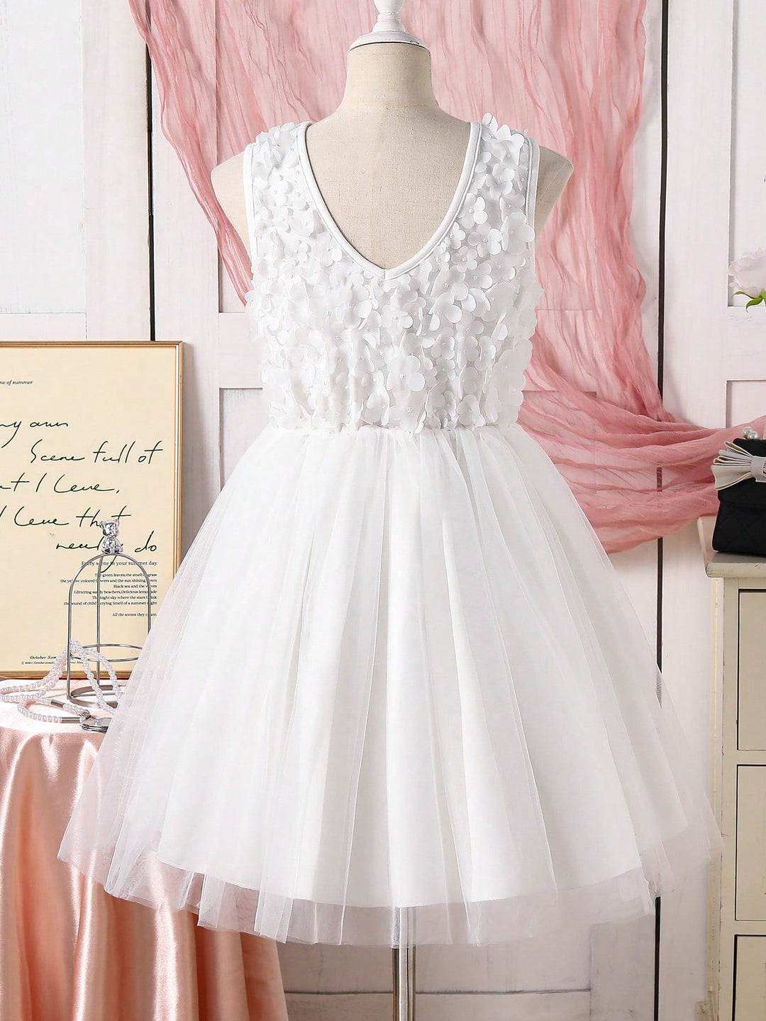 Rochie SHEIN, alb