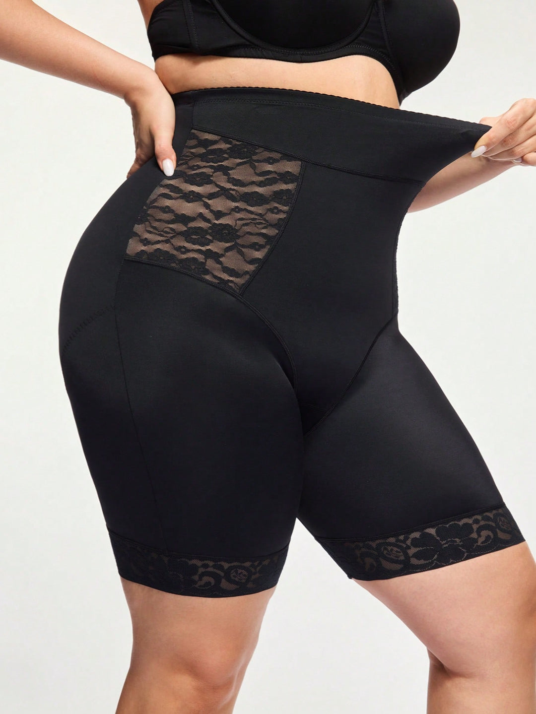 Lenjerie modelatoare SHEIN, negru