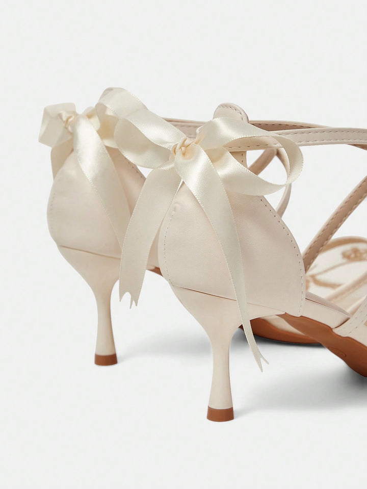 Pantofi cu toc SHEIN, bej
